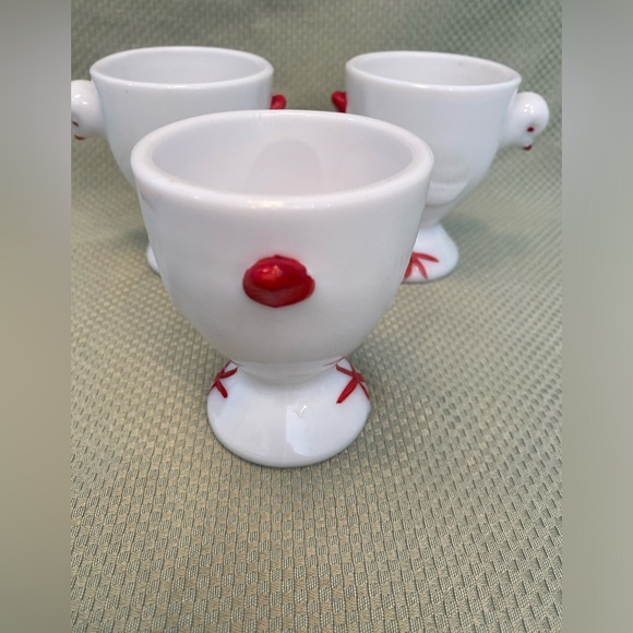 Vintage 50’s Westmoreland Milk Glass Large Egg Cup Set of 3 - Picture 5 of 7